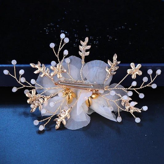 Accesoriu par, auriu, cu flori albe si pietre, Olivera C17 - Pursehuit.ro