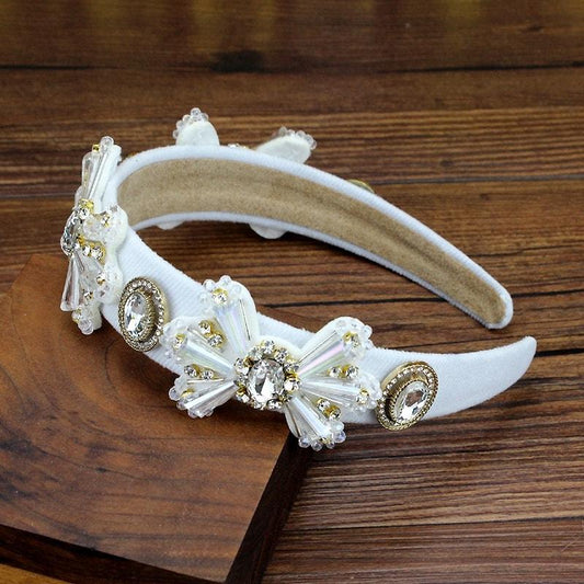 Bentita alba, cu pietre si cristale, Iljas C3 - Pursehuit.ro