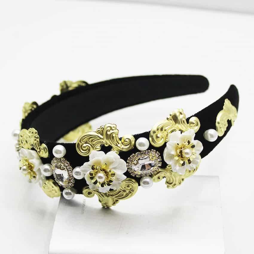 Bentita neagra, cu flori si pietre, Majrit C1 - Pursehuit.ro