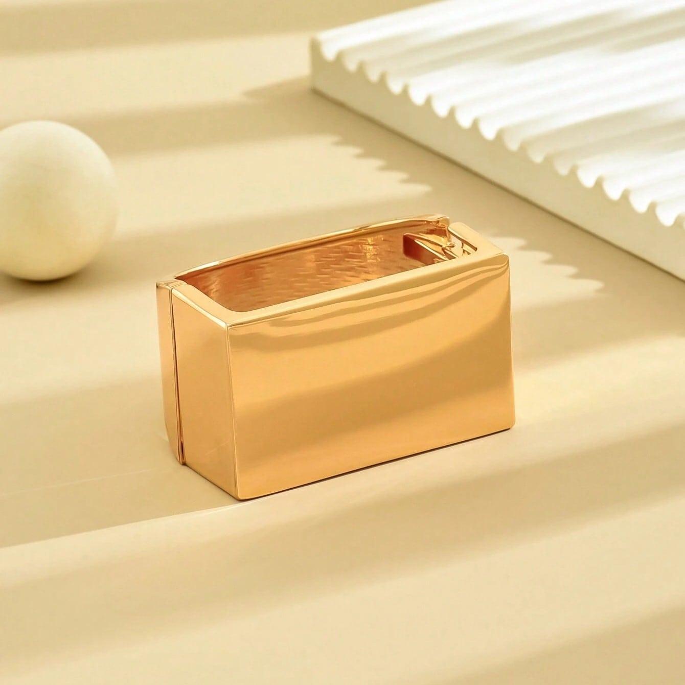 Bratara aurie, forma minimalista, Patti C9 - Pursehuit.ro