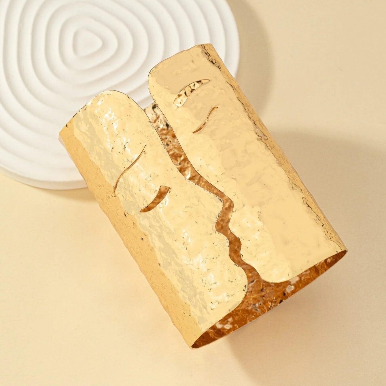 Bratara aurie, lata, forma de indragostiti, Pauel C9 - Pursehuit.ro