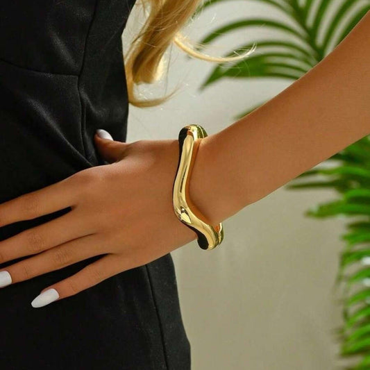 Bratara aurie, forma ondulata, Caren C24 - Pursehuit.ro