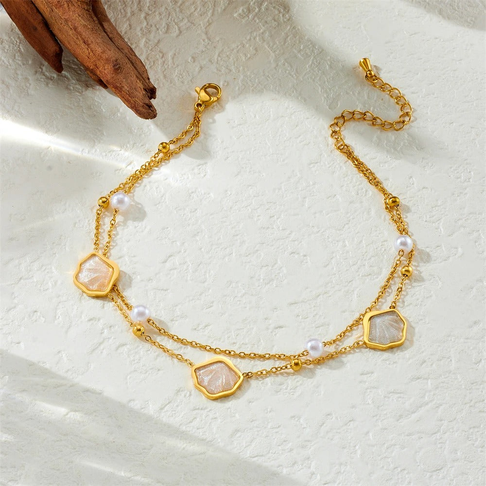 Bratara de picior, aurie, din otel inoxidabil, suflata cu aur 18k, forma de scoici si perlute, Adelaida C4