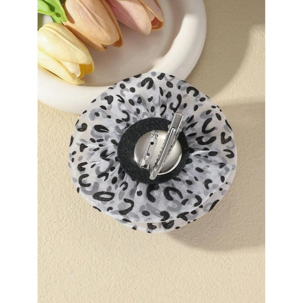 Brosa tip floare, gri, animal print, Anker C22 - Pursehuit.ro