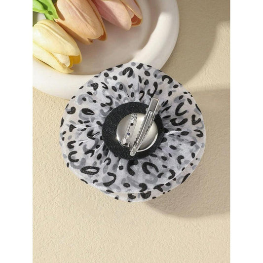 Brosa tip floare, gri, animal print, Anker C22 - Pursehuit.ro