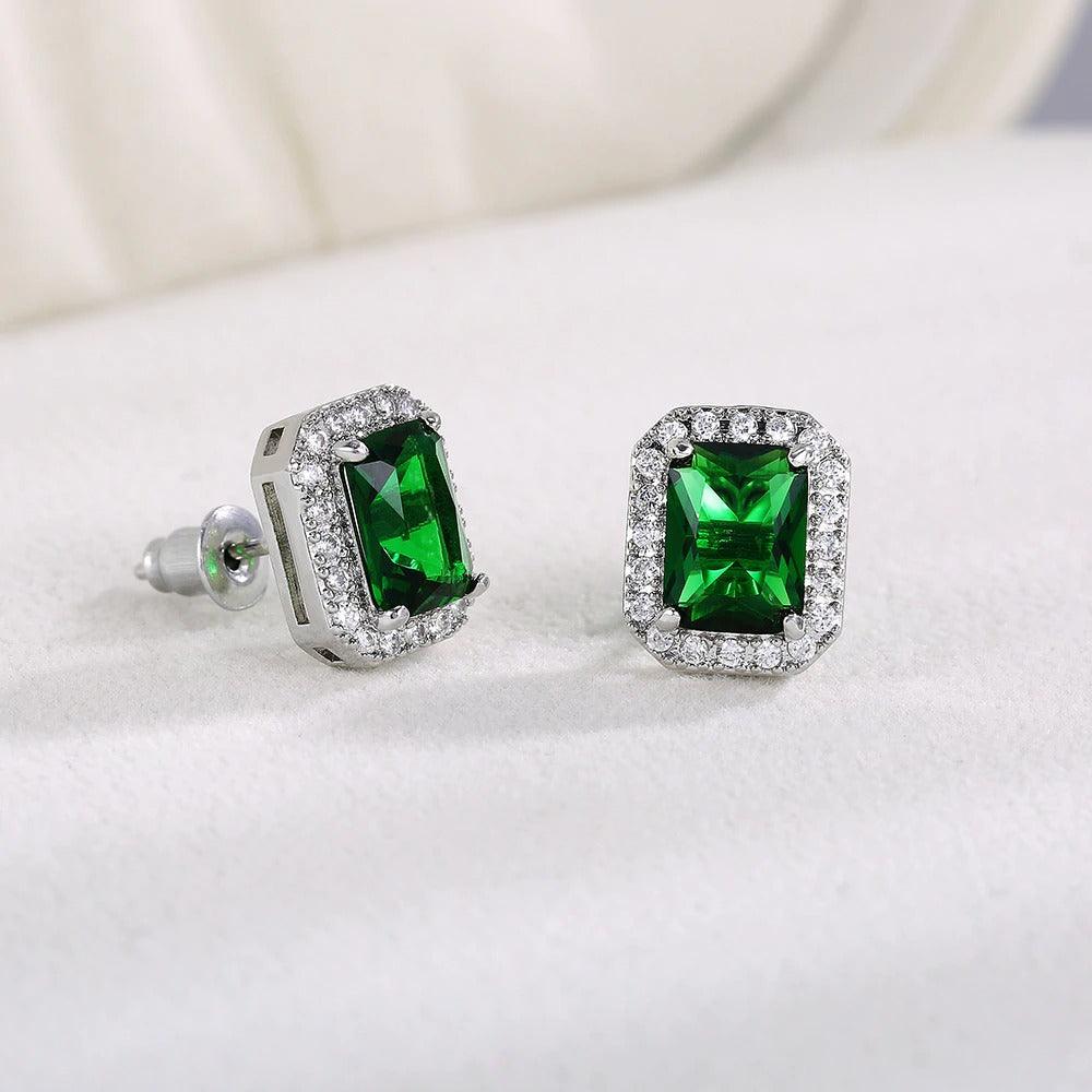 Cercei argintii, cu piatra verde, din zirconiu, Nord C19 - Pursehuit.ro