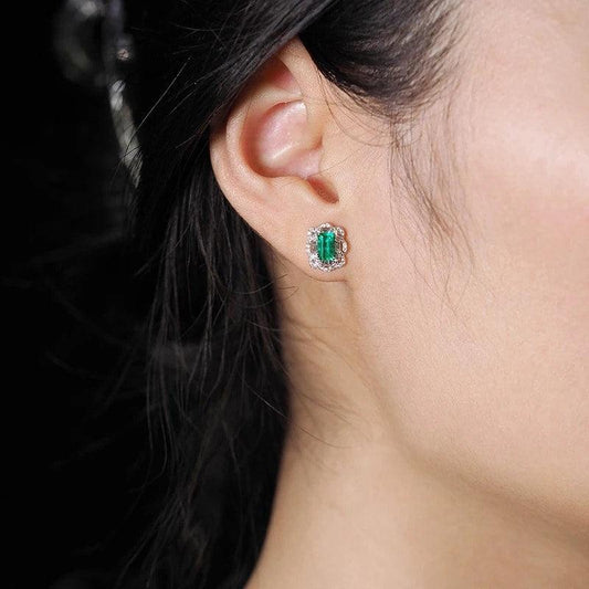 Cercei argintii, cu pietre din zirconiu, Reina C3 - Pursehuit.ro