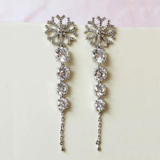 Cercei argintii, cu pietre din zirconiu, Titta C5 - Pursehuit.ro