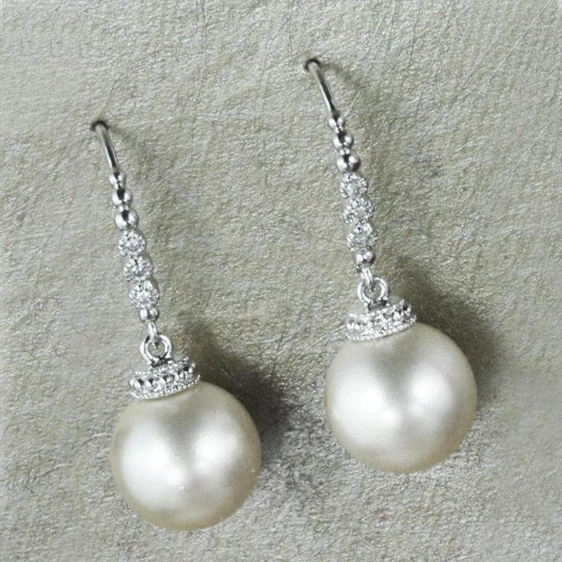 Cercei argintii, cu pietre din zirconiu si perla, Cresta C12 - Pursehuit.ro