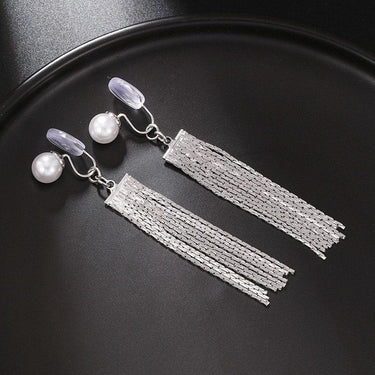 Cercei argintii, lungi, cu clips, franjuri si perle, Eland C3 - Pursehuit.ro