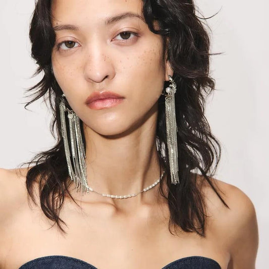 Cercei argintii, lungi, cu franjuri, pietre si perle, Magga C3 - Pursehuit.ro