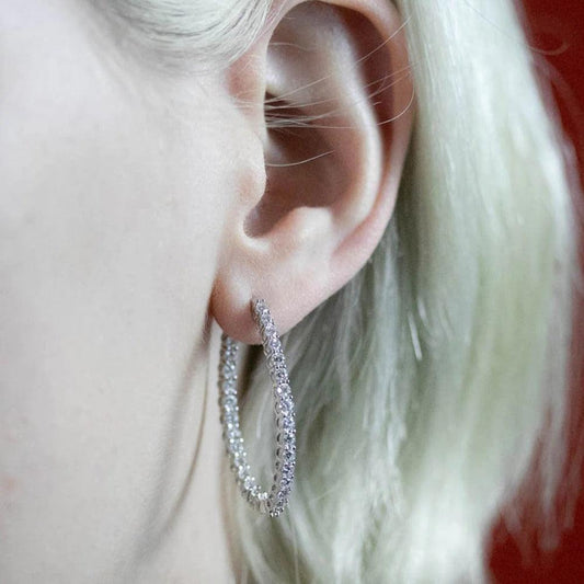 Cercei argintii, ovali, cu pietre din zirconiu, Agust C18 - Pursehuit.ro