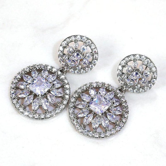 Cercei argintii, rotunzi, cu pietre din zirconiu, Tolvida C5 - Pursehuit.ro