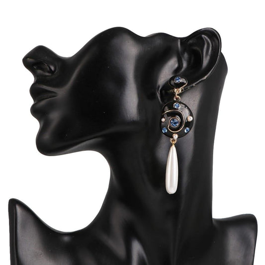 Cercei aurii, asimetrici, cu pietre si perle, Clarice C8 - Pursehuit.ro