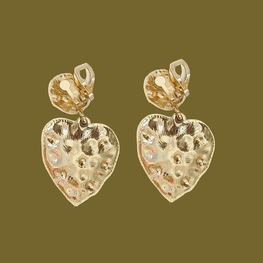 Cercei aurii, cu clips, forma de inima, cu pietre din zirconiu, Inni C5 - Pursehuit.ro