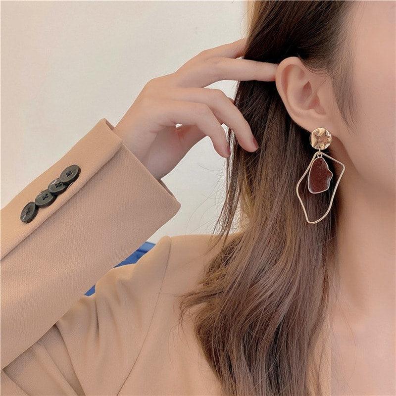 Cercei aurii, cu clips, forme neregulate, Insa C5 - Pursehuit.ro