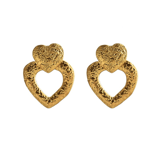 Cercei aurii, forma de inima, cu textura incretita, Zivia C3 - Pursehuit.ro