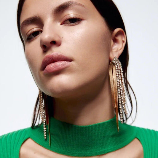 Cercei aurii, lungi, cu pietre, Odeta C20 - Pursehuit.ro