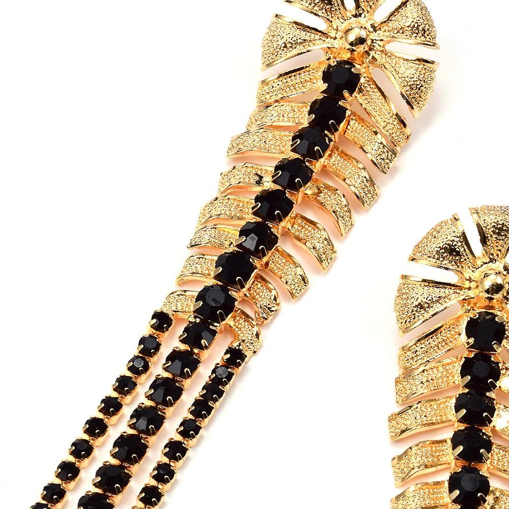 Cercei aurii, lungi, cu pietre negre, Paco C2 - Pursehuit.ro