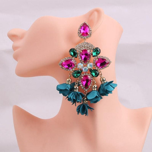 Cercei aurii, stil flamenco, cu pietre roz si flori turquoise, Henka C5 - Pursehuit.ro