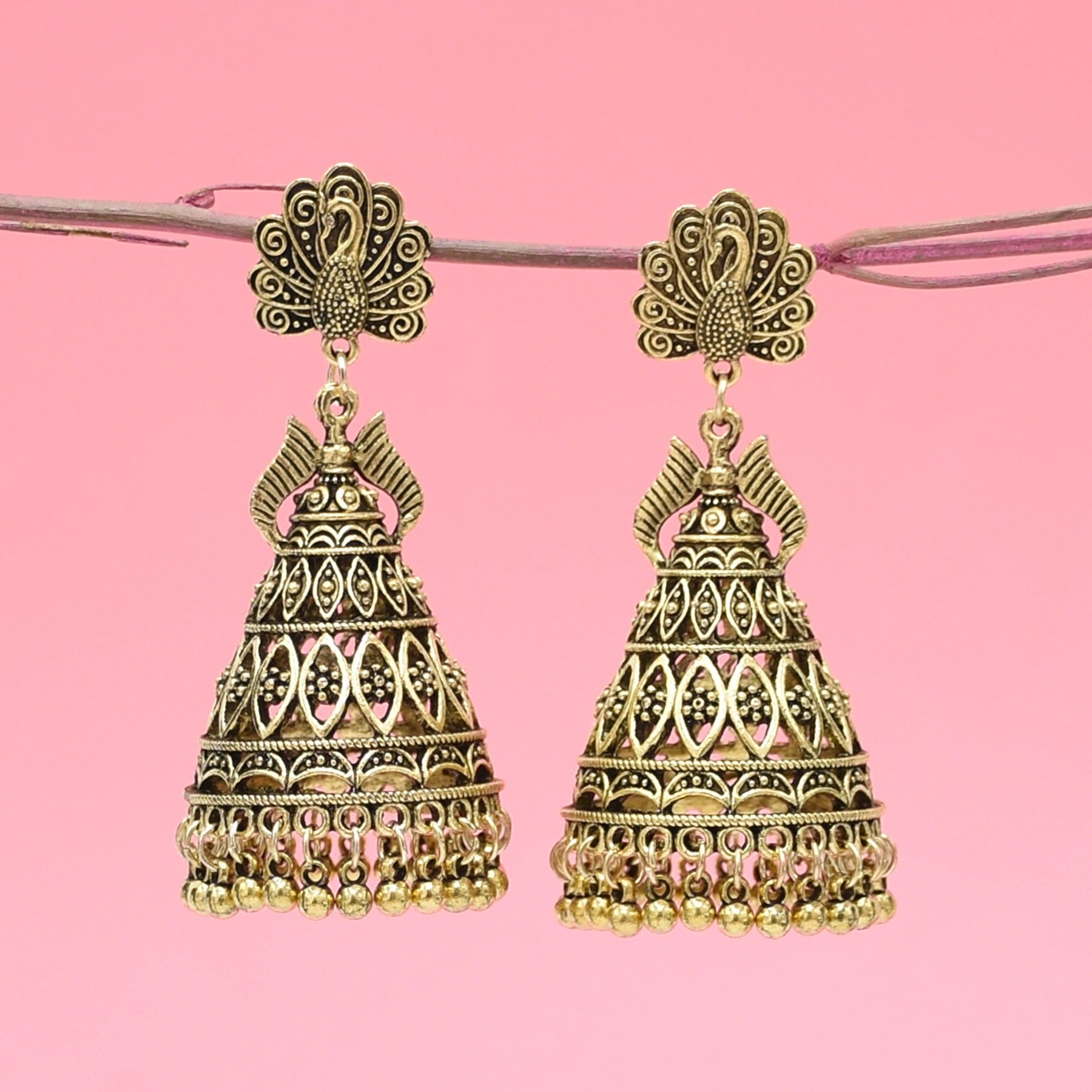 Cercei aurii, stil indian, forma de clopotel, Salmina C20