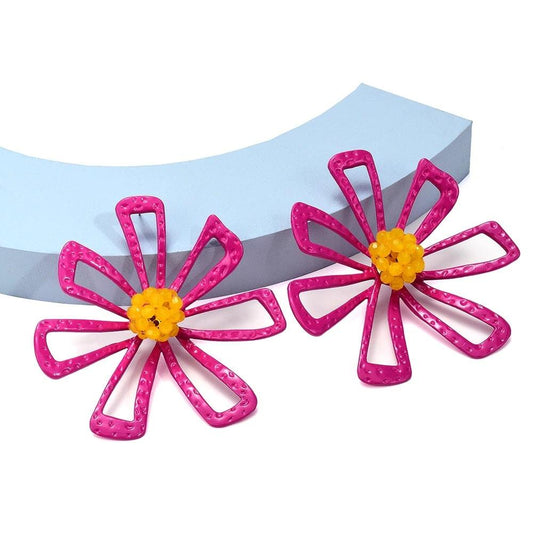 Cercei roz, forma de floare, cu margelute galbene, Traute C1 - Pursehuit.ro