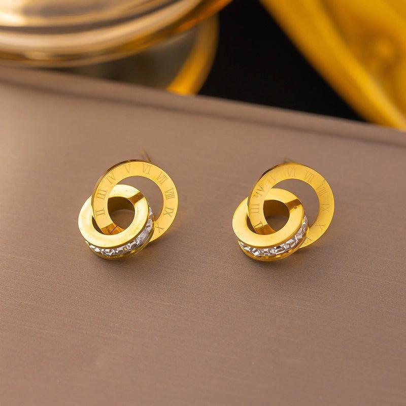 Cercei aurii, din otel inoxidabil 316L, cu cerculete imbinate si pietre din zirconiu, suflati cu aur 18K PVD, Gerry C10 – vedere alternativă 2