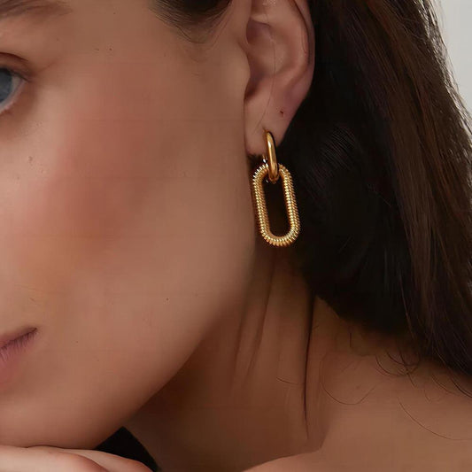 Cercei aurii, din otel inoxidabil, forma ovala, suflati cu aur 18k, Gent C1