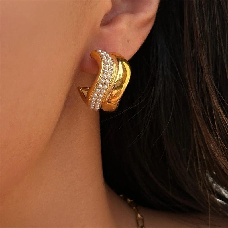 Cercei aurii, din otel inoxidabil, cu perlute, suflati cu aur 18k, Bartolina C2 - Pursehuit.ro