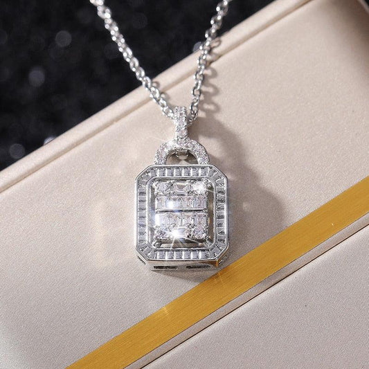 Colier argintiu, cu pietre din zirconiu, Alvrun C27 - Pursehuit.ro