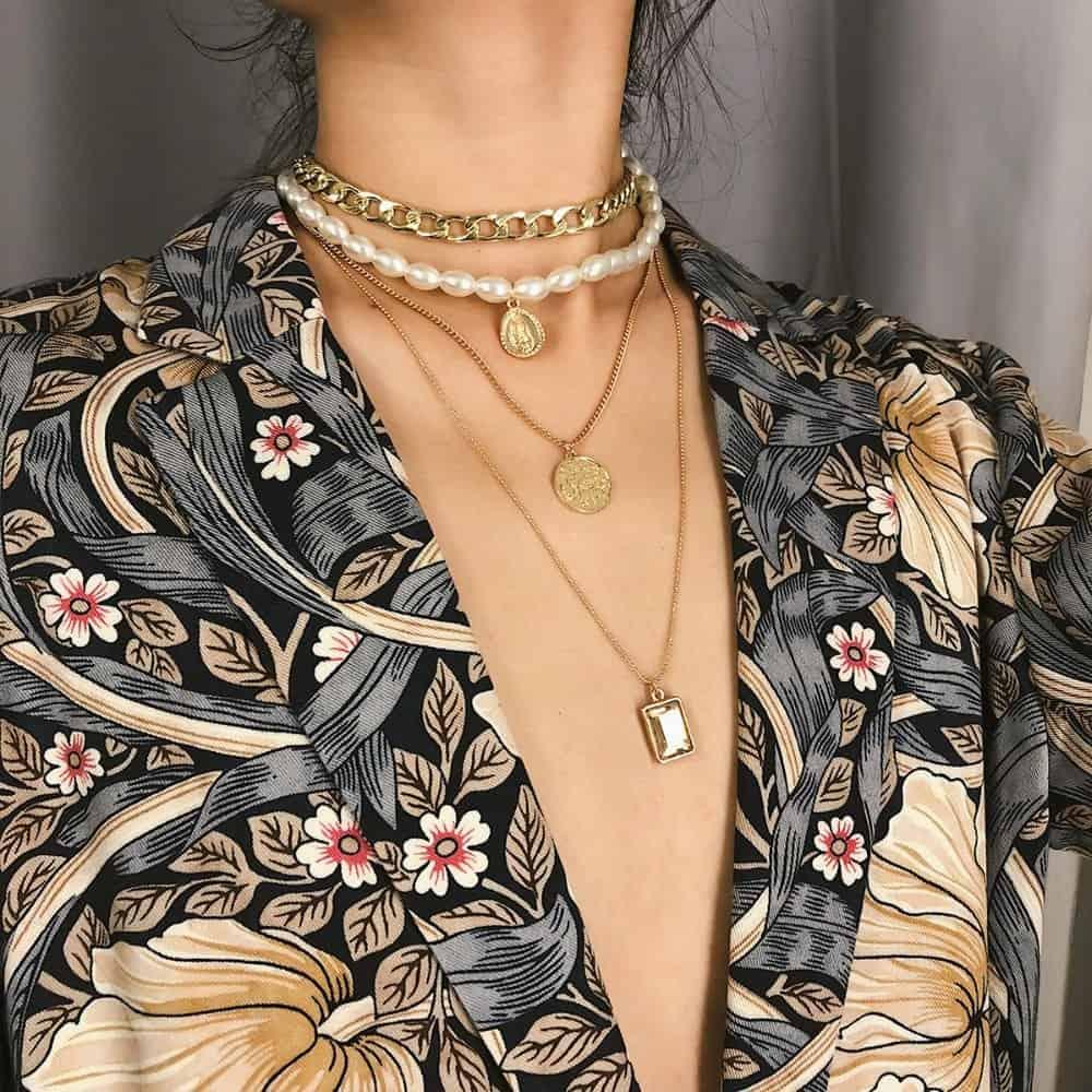 Colier in 3 straturi, cu perle, auriu, Linetthe C3 - Pursehuit.ro