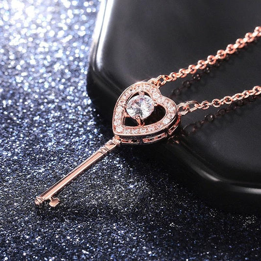 Colier rose gold, forma de cheie, cu pietre din zirconiu, Penny C10 OUT - Pursehuit.ro