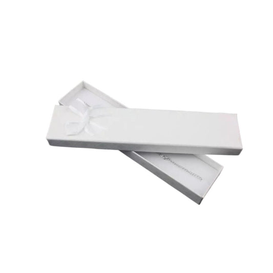 Cutie pentru cadou, alba, cu burete, 2 cm x 4 cm x 20 cm - Pursehuit.ro