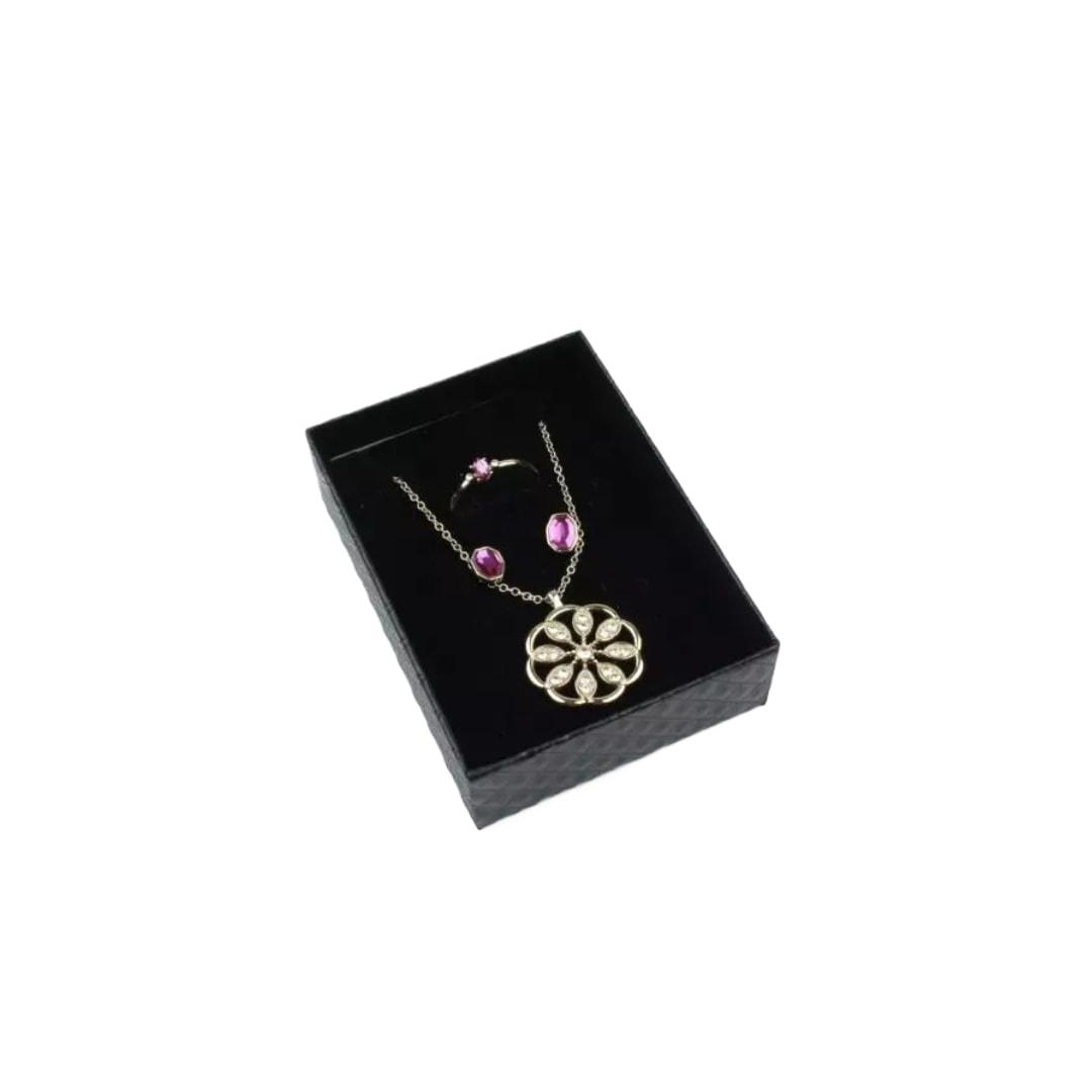 Cutie pentru cadou, neagra, cu burete, 2.5 cm x 7 cm x 9 cm - Pursehuit.ro