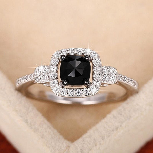 Inel argintiu, cu pietre din zirconiu, France C6 - Pursehuit.ro