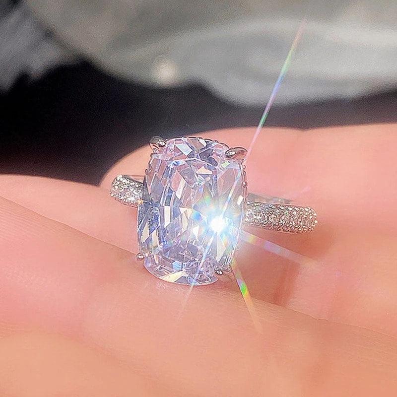 Inel argintiu, cu pietre din zirconiu, Regna C11 - Pursehuit.ro