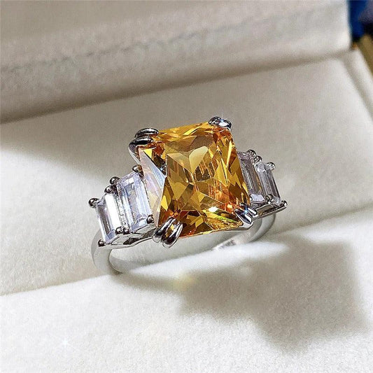 Inel argintiu, cu pietre din zirconiu, Tania C26 - Pursehuit.ro