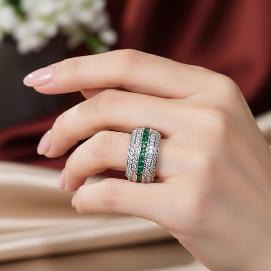 Inel argintiu, cu pietre din zirconiu, Akira C29