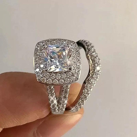 Set 2 inele argintii, cu pietre din zirconiu, Clarice C2 - Pursehuit.ro