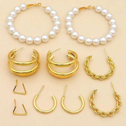 Set cercei, aurii, forme diverse, cu perle, Sanja C27 - Pursehuit.ro