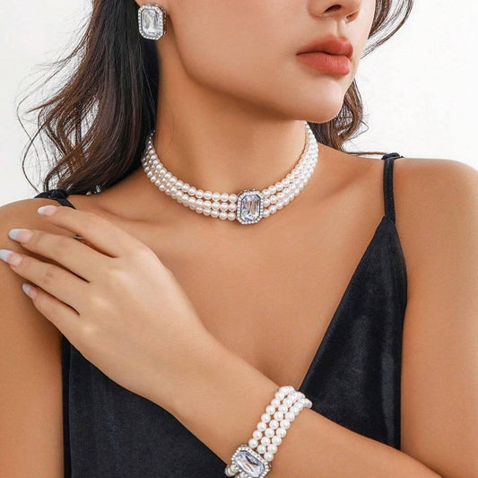 Set colier choker, cercei si bratara, argintiu, cu perle si pietre, Ruddy C4 - Pursehuit.ro