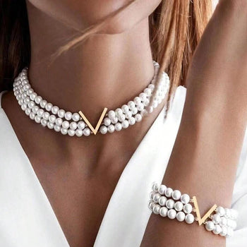 Coliere fashion