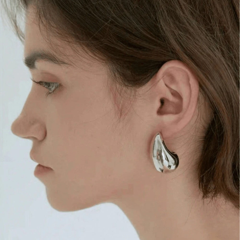 Cercei argintii, forma de picatura de apa, Morris C13