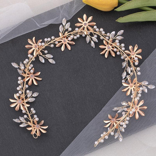 Accesoriu de par auriu, cu floricele si pietre, Alvar C18 - Pursehuit.ro