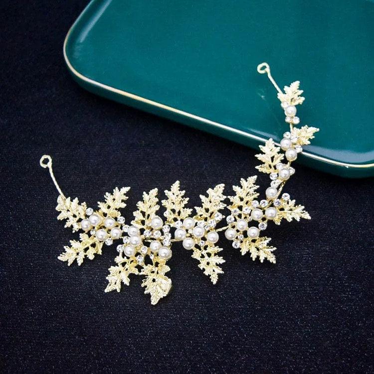 Accesoriu de par, auriu, cu frunzulite, pietre si perle, Malfrid C5 - Pursehuit.ro