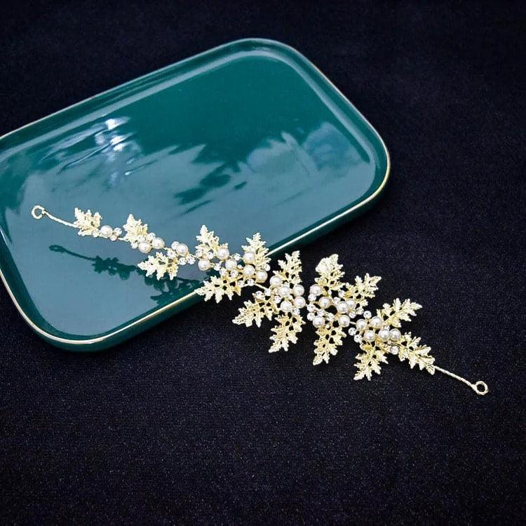 Accesoriu de par, auriu, cu frunzulite, pietre si perle, Malfrid C5 - Pursehuit.ro