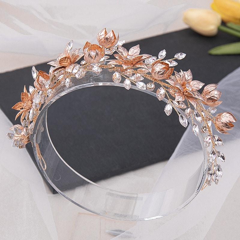 Accesoriu de par auriu, modelator, cu pietre si flori, Amanuel C18 - Pursehuit.ro