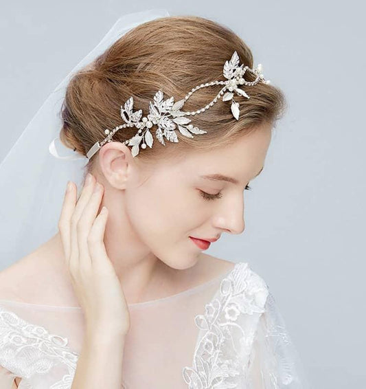 Accesoriu par, modelator, argintiu, cu frunzulite si perle, Maibritt C1 - Pursehuit.ro