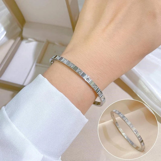 Bratara argintie, din otel inoxidabil, tip bangle, cu pietre din zirconiu, suflata cu aur 18k, Denice C2