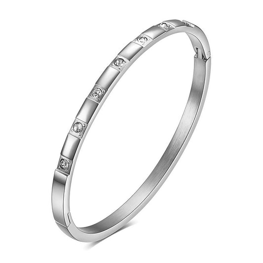 Bratara argintie, tip bangle, din otel inoxidabil, suflata cu aur 18k, cu zirconii, Kalyra C1